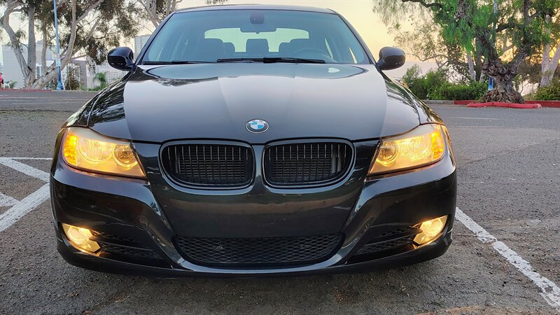 bmw 3 series 2011 WBAPH5G59BNM72545 image bmw 3 series 2011 WBAPH5G59BNM72545 image